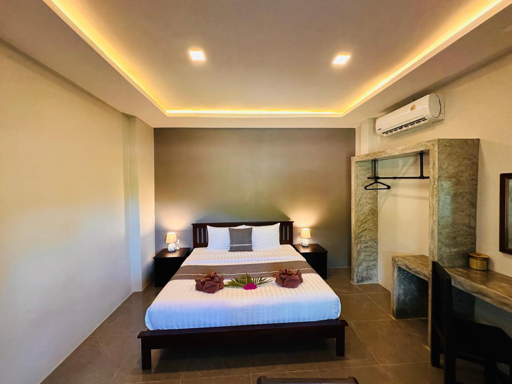 Lanta Queen Resort Koh Lanta Exterior photo