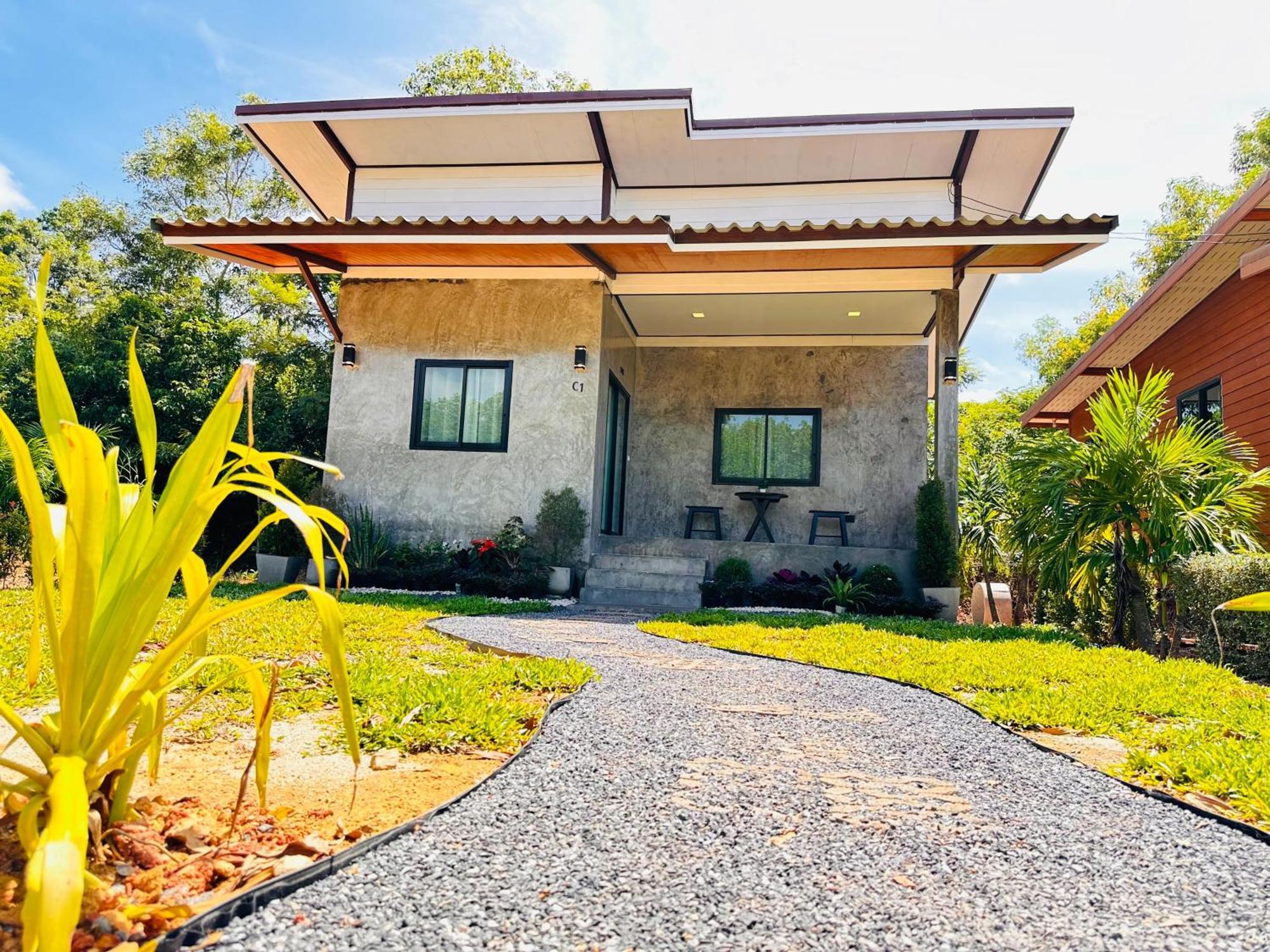 Lanta Queen Resort Koh Lanta Exterior photo