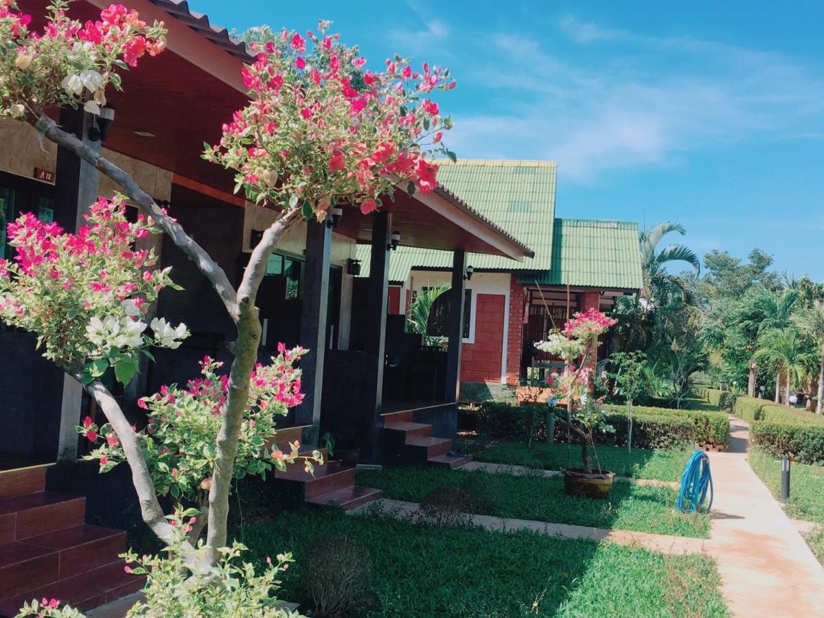 Lanta Queen Resort Koh Lanta Exterior photo
